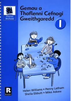 Paperback Ffocws Rhifedd 1: Gemau a Thaflenni Cefnogi Gweithgaredd Book