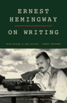 Paperback Ernest Hemingway on Writing Book