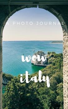 Paperback Wow Italy Book