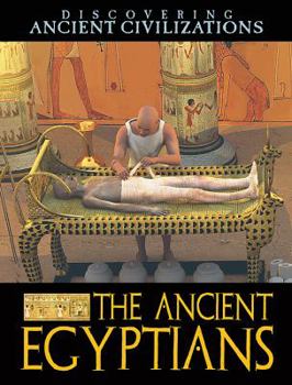 Paperback The Ancient Egyptians Book