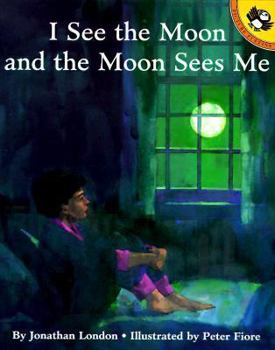 Paperback I See the Moon and the Moon Sees Me Book