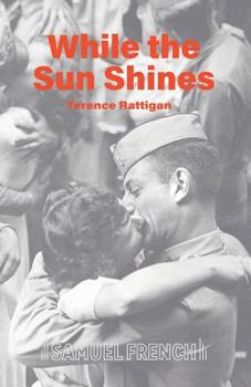 Paperback While The Sun Shines Book