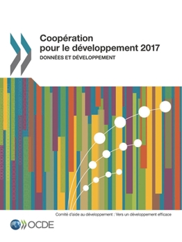 Paperback Coopération pour le développement 2017 [French] Book