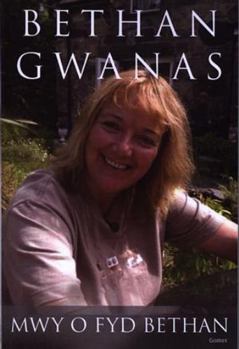Paperback Mwy O Fyd Bethan [Welsh] Book