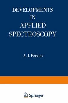 Paperback Developments in Applied Spectroscopy Book