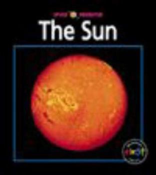 Paperback The Sun (Space Observer) Book