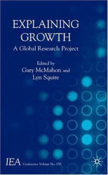Paperback Explaining Growth: A Global Research Project Book