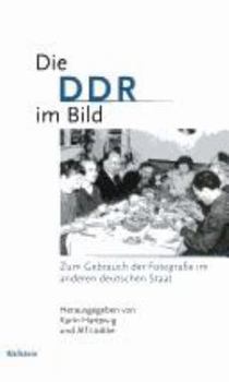 Paperback Die DDR im Bild [German] Book