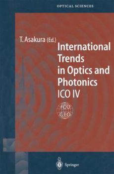 Paperback International Trends in Optics and Photonics: Ico IV Book