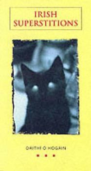 Paperback Irish Superstitions Book