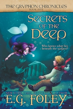 Paperback Secrets of the Deep Book