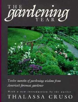 Paperback The Gardening Year Book