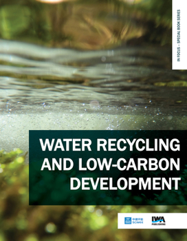 Paperback Water Recycling and Low-Carbon Development Book
