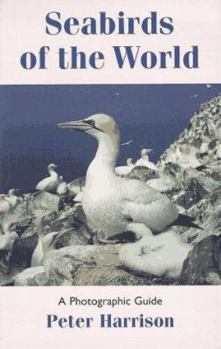 Paperback Seabirds of the World: A Photographic Guide Book