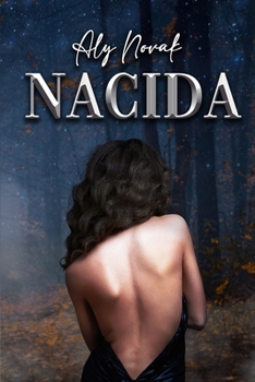Paperback Nacida: Saga tinieblas [Spanish] Book