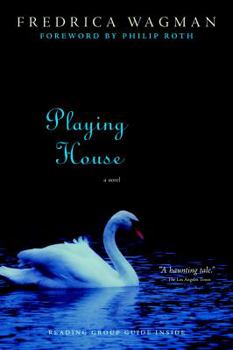 Paperback Playing House: A Novel Book