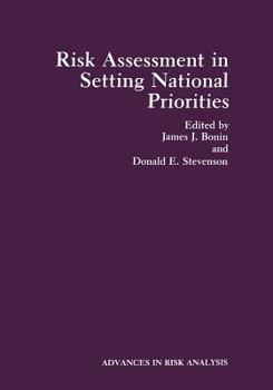 Paperback Risk Assessment in Setting National Priorities Book