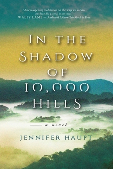 Paperback In the Shadow of 10,000 Hills Book