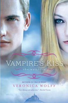 Paperback Vampire's Kiss: The Watchers Book