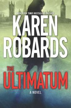 Hardcover The Ultimatum [Large Print] Book