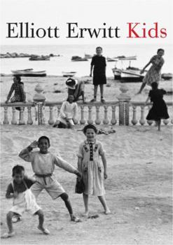 Hardcover Elliott Erwitt: Kids Book