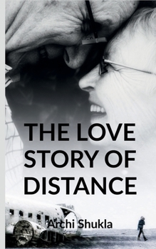 Paperback The love story of distance Book