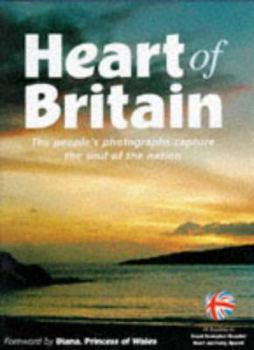 Hardcover Heart of Britain: The People's Photographs Captured Book