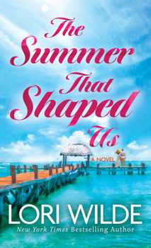 Paperback The Summer That Shaped Us [Large Print] Book