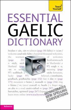Paperback Essential Gaelic Dictionary Book