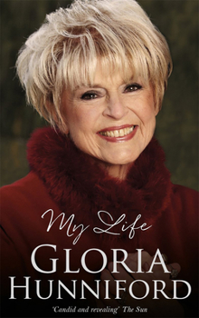 Paperback Gloria Hunniford: My Life Book