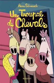 Paperback Un troupal de chevals [French] Book