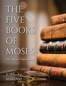 Paperback The Five Books of Moses: The Shema Translation Book