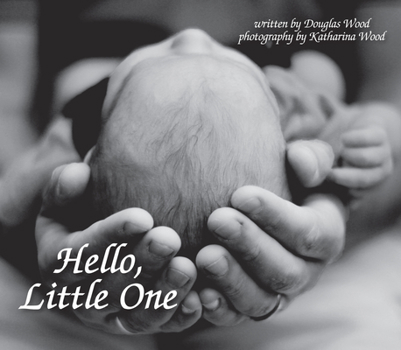 Paperback Hello, Little One Book