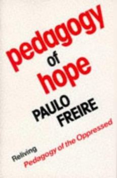 Paperback Pedagogy of Hope Book