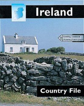 Paperback Ireland (Country Files) Book