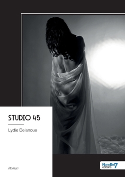 Paperback Studio 45 [French] Book