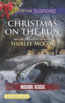 Mass Market Paperback Christmas on the Run [Large Print] Book