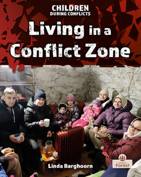 Paperback Living in a Conflict Zone Book