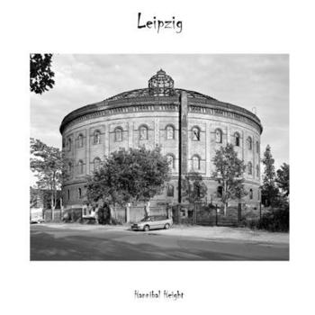 Paperback Leipzig Book