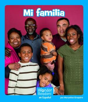 Paperback Mi Familia [Spanish] Book