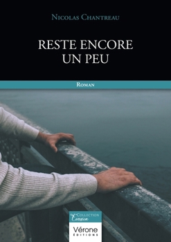 Paperback Reste encore un peu [French] Book