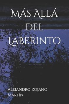 Paperback Más allá del laberinto [Spanish] Book