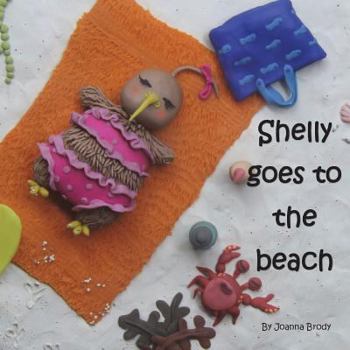 Paperback Shelly goes to the beach Book