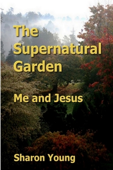 Paperback The Supernatural Garden Book