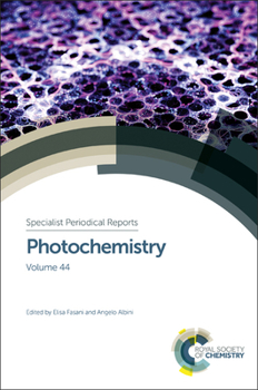 Hardcover Photochemistry: Volume 44 Book