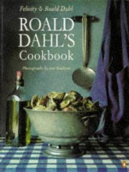 Paperback Roald Dahl's Cookbook Book