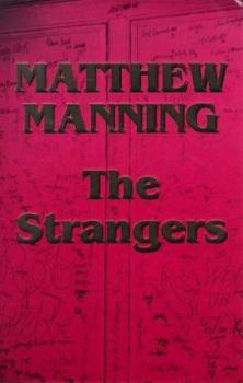 Paperback The Strangers Book