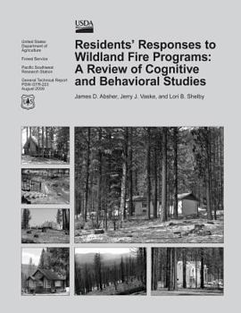 Paperback Residents' Responses to Wildland Fire Programs: A Review of Cognitive and Behavioral Studies Book