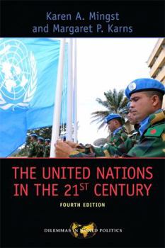 Paperback The United Nations in the 21st Century Book