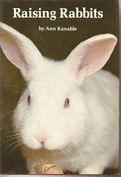 Hardcover Raising rabbits Book